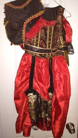 Girls pirate costume