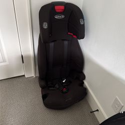 Graco Tranzitions 3-in-1 Harness Booster Car Seat