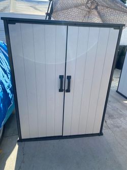 Keter storage shed