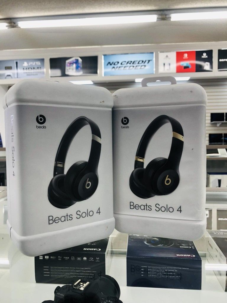 Beats Solo 4