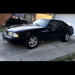 1991 Ford Mustang