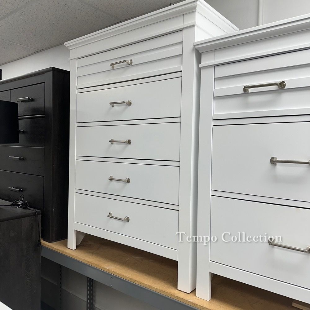 Chest white