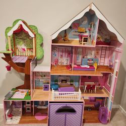 Doll House