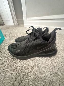 Black Nike shoes