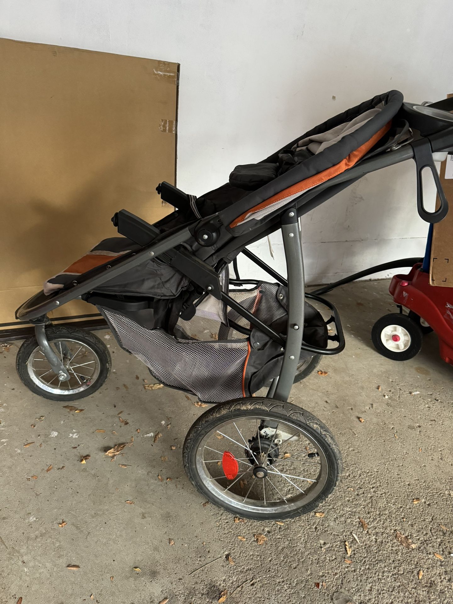 Free Stroller