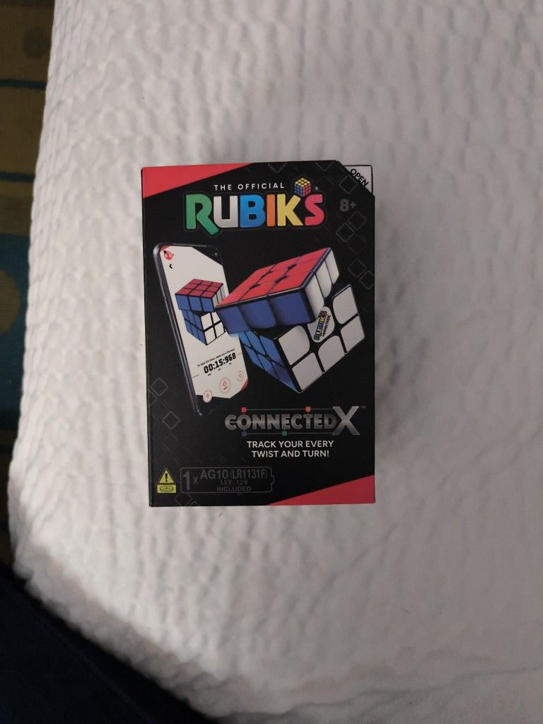 Rubik's Connected X