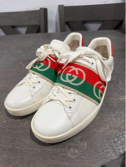 Gucci men’s ace stripe great condition authentic