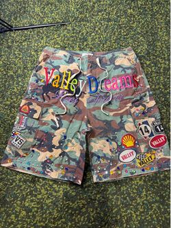 Vale forever  camo jorts