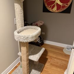 Cat Tree Tall Brand New