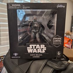 Diamond Select Star Wars Darth Malgus