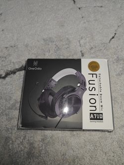 OneOdio A71D Wired Over-Ear Headphones, Studio Monitor Headsets, Hi-Res DJ Stereo Headphone with Foldable Design