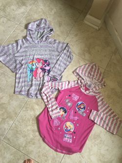 NWT Girls Long Sleeves Hoodie T-shirt’s Bundle