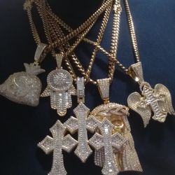 18k Pvd Stainless Steel  Cuban Link Chains With Pendants 70 Each