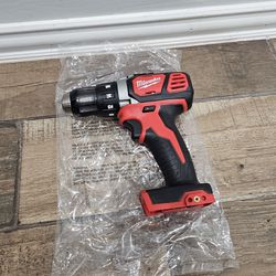 Milwaukee Hex Impact Drill and Compact Drill 