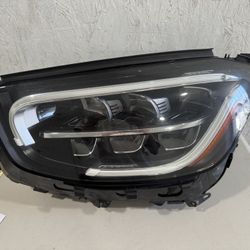 2022 Mercedes Glc300 Left Headlight 