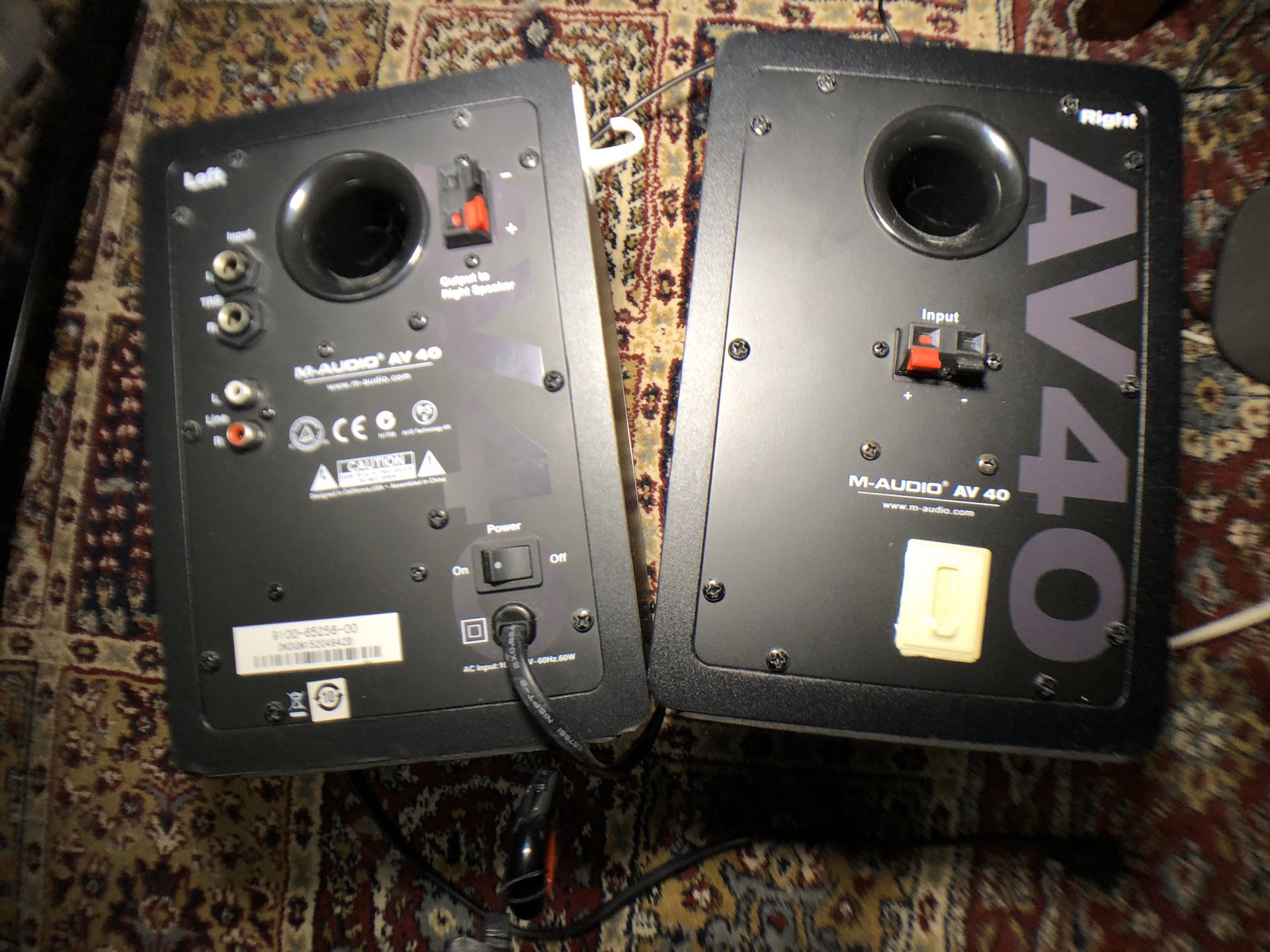 M-AUDII AV 40 Stereo pair
