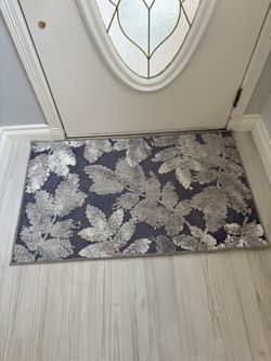 Indoor rug