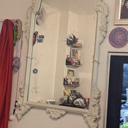 FREE mirror but must pick up