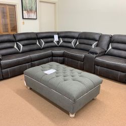 Kincord Midnight LAF Power Recliner Sectional /couch /Living room set 