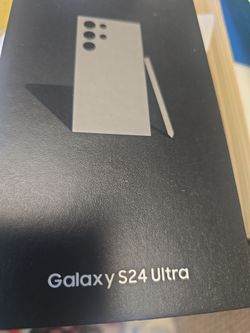 Hardly used Samsung s24 ultra likenew