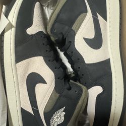 Jordan 1 - Size 12