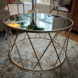 Gold Coffee Table Round Mirror Top – Modern Glam