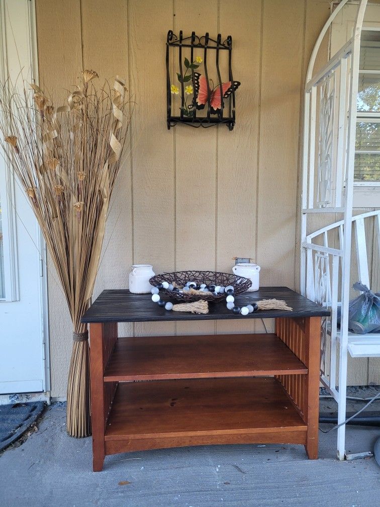 Refinished Red Mahogany Stained Table