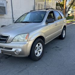 2004 Kia Sorento