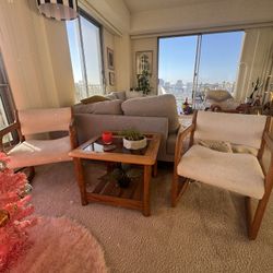 MOD 70s Lounge Chair With Table/mag Holder 