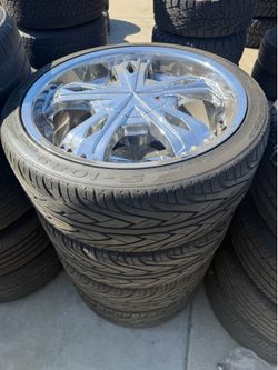 20” CHROME WHEELS