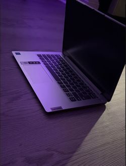 Lenovo Laptop