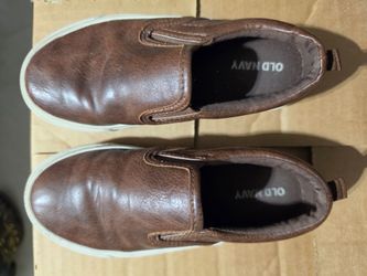Boys slip ons Old Navy