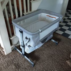Baby Bedside Bassinet Sleeper Bed