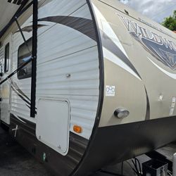 Rv Travel Trailer 2 Cuartos 2 Rooms 32 Ft 