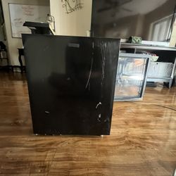 Mini Fridge 