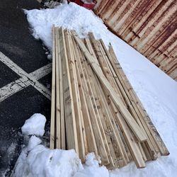 8 ft wood 2x4 studs
