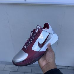 Nike Kobe 5 Protro “Lower Merion Aces Away”