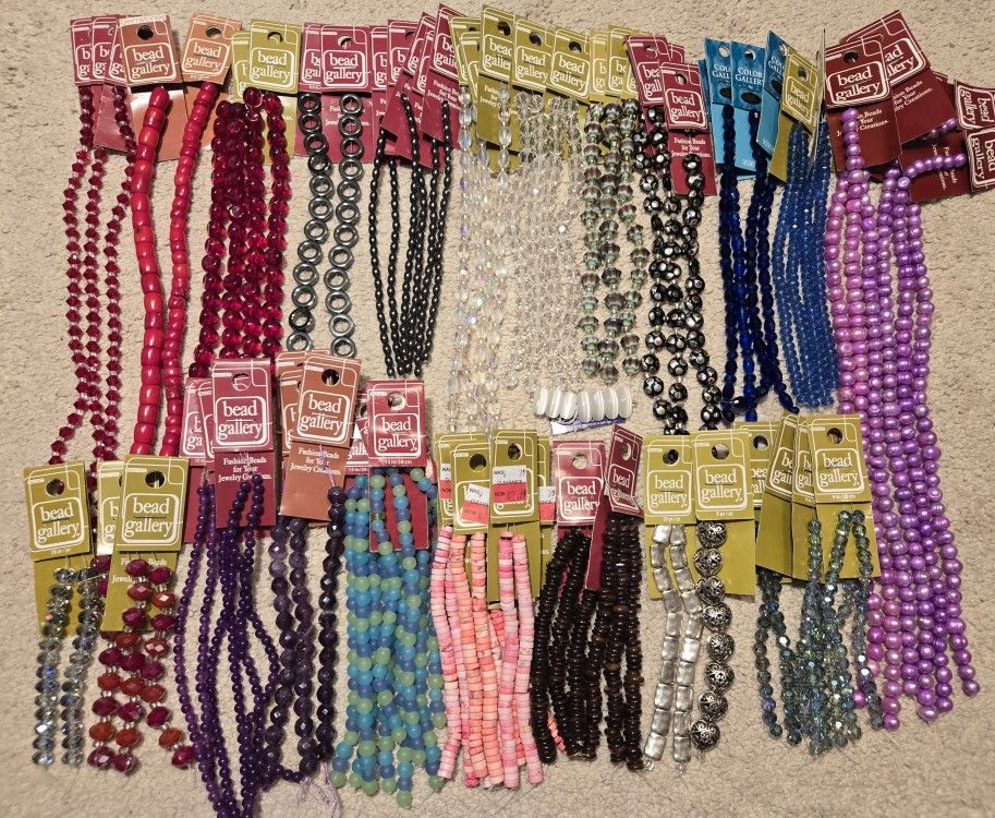 Lot of Assorted Bead Strands (Lot T)