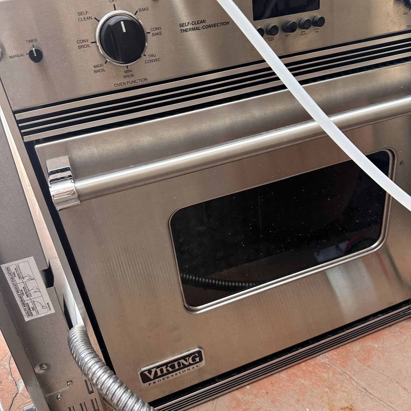 Viking Professional Kitchen Set Oven Dishwasher Cooktop Hood Vent