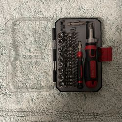 set of tools( screwdriver) 