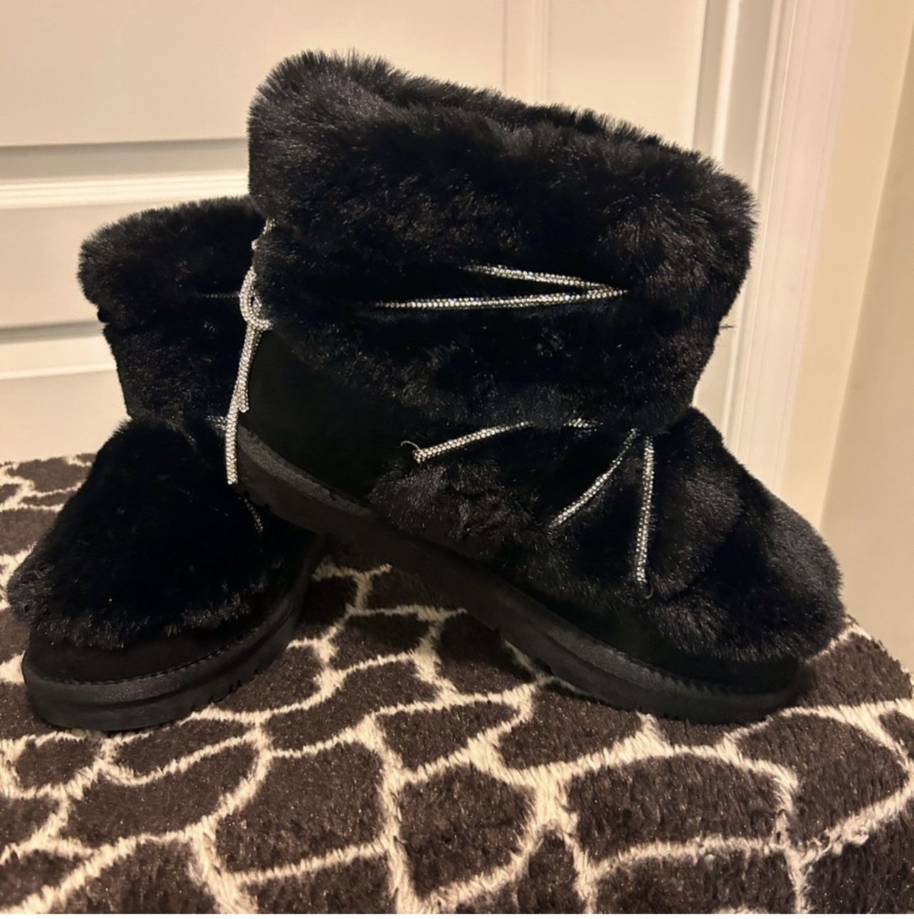 New Without Tags ( NWOT) Black Booties 