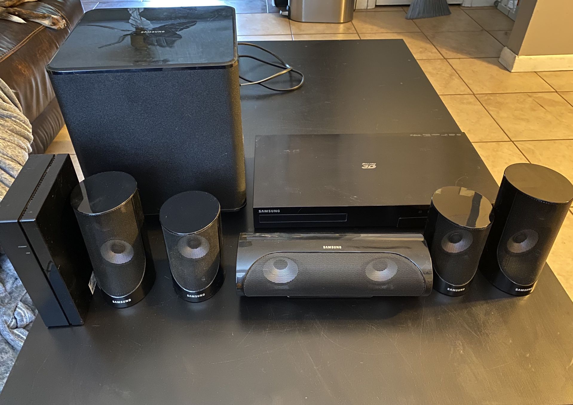 3D Bluray Home Theater In A Box 5.1