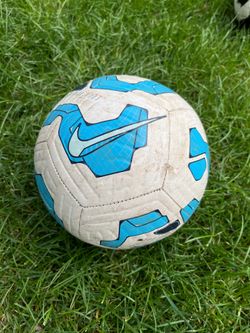 Nike Soccer Ball / Size 4