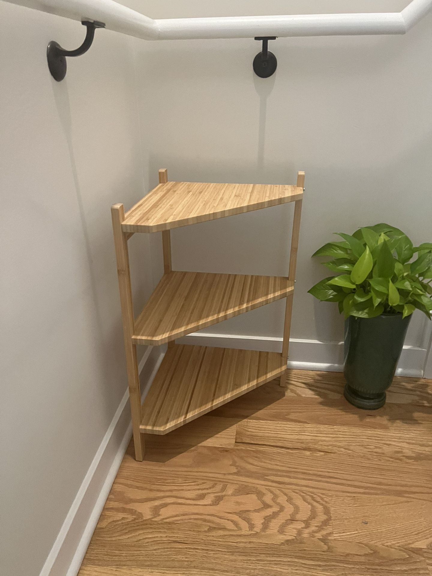 Rägrund Ikea corner Shelf/sink Shelf