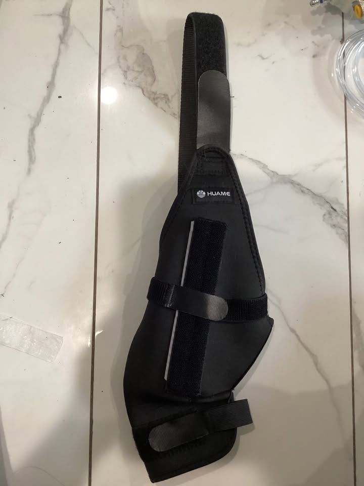Huame Dog Knee Brace ~ XL 11.1 - 12.3 ~ Fit For All Four Legs ~ Black