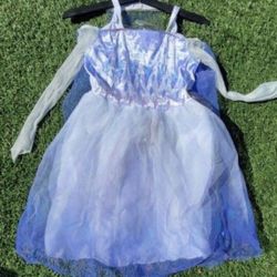 Disney Frozen Queen Elsa Halloween Costume Size 4T / 6T New