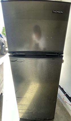 Mini fridge