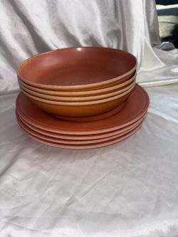 SET OF 4 BAMBOO DINNER PLATES & 4 BOWLS TERRA-COTTA STYLE $125 RETAIL FOR $25
