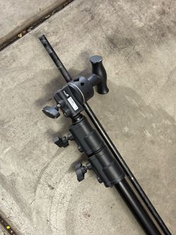 Impact C-stand for video & photography