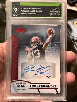 Tua Tagovailoa 2019 sage hit auto autograph # 30/50 excellent degree graded 9